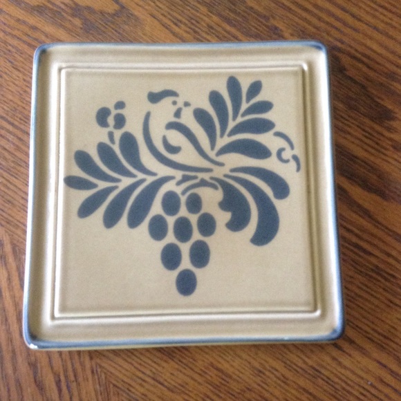 Pfaltzgraff Other - Pfaltzgraff square trivet